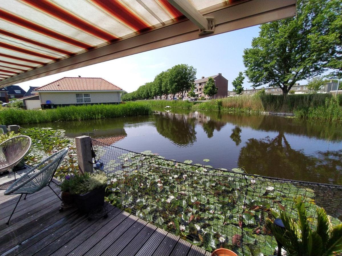 Dutch African Breeze Den Helder Exterior photo
